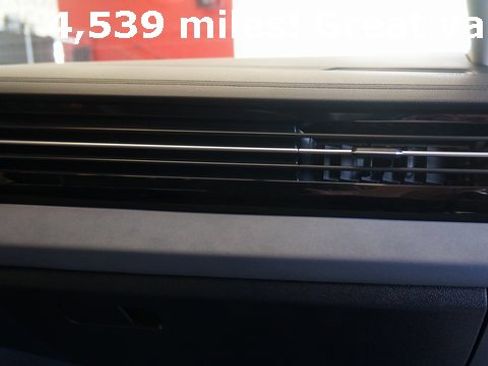 Certified 2025 Volkswagen Jetta SE image 53