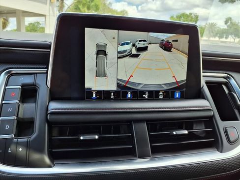 Used 2022 Chevrolet Tahoe RST w/ Luxury Package RWD image 27