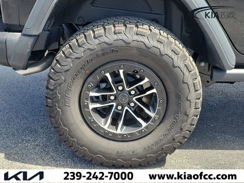 Used 2026 Jeep Wrangler Unlimited Rubicon 392 w/ Quick Order Package 27X Moab AWD/4WD image 9