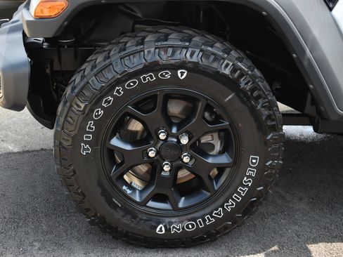 Used 2022 Jeep Wrangler Unlimited Sport AWD/4WD image 10