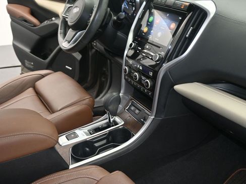 Used 2022 Subaru Ascent Touring w/ Popular Package #2A AWD/4WD image 11