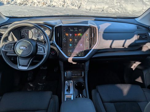 Used 2024 Subaru Ascent Premium w/ Convenience Package image 11