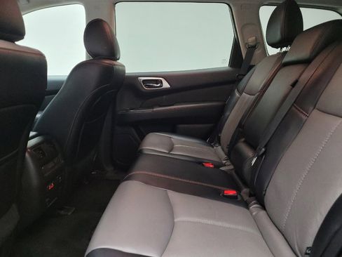 Used 2019 Nissan Pathfinder SL w/ Rock Creek Edition AWD/4WD image 18