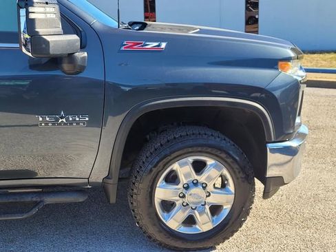 Used 2020 Chevrolet Silverado 2500 LTZ w/ LTZ Texas Edition image 7