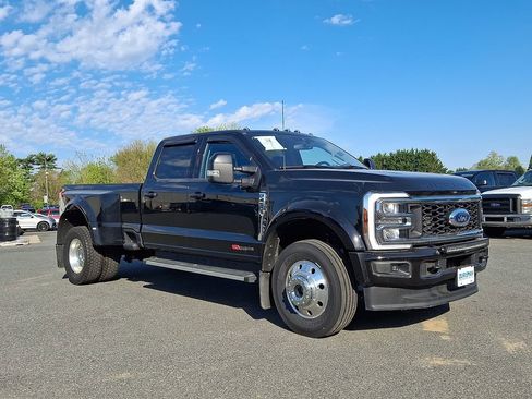 Used 2024 Ford F450 Lariat w/ FX4 Off-Road Package AWD/4WD image 1