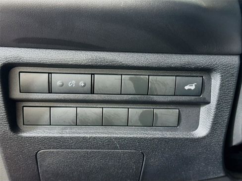 Used 2022 Mitsubishi Outlander SE FWD image 7