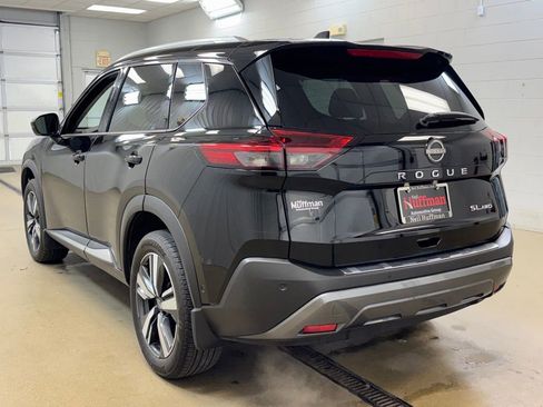 Used 2023 Nissan Rogue SL w/ SL Premium Package image 7