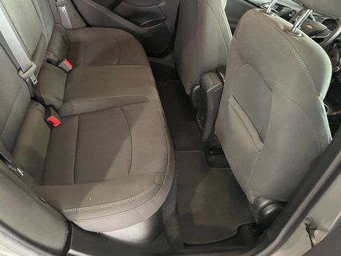 Used 2017 Chevrolet Cruze LT w/ Convenience Package image 23