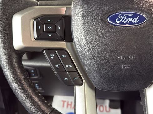Used 2020 Ford F150 Lariat image 17