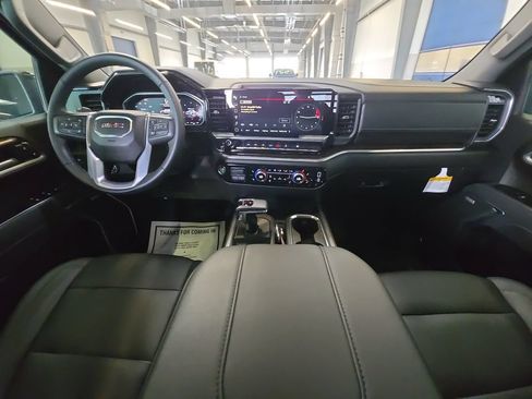 Certified 2026 GMC Sierra 1500 Elevation w/ Elevation Premium Package AWD/4WD image 21