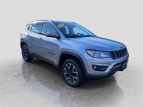 Used 2020 Jeep Compass Sport image 8