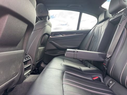 Used 2019 BMW 530i w/ Convenience Package image 23