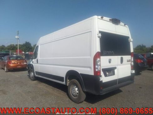 Used 2021 RAM ProMaster 2500 image 4