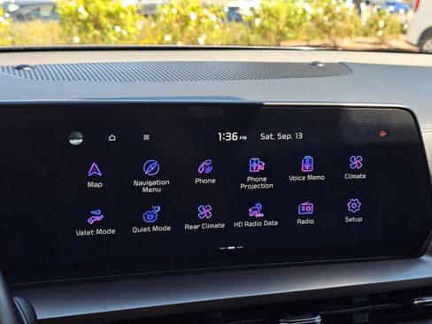 Used 2025 Kia Telluride S image 39