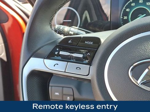 Used 2023 Hyundai Elantra Limited image 7