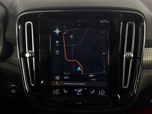 Used 2019 Volvo XC40 T5 R-Design image 19