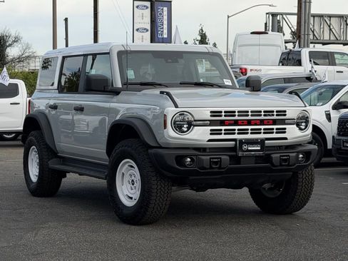 New 2026 Ford Bronco Heritage Edition AWD/4WD image 3