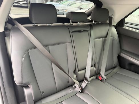 Used 2023 Hyundai Ioniq 5 Limited image 47