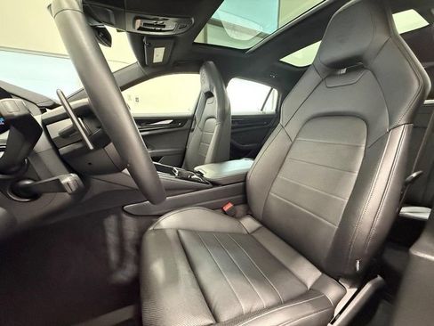Certified 2025 Porsche Panamera 4 AWD/4WD image 5