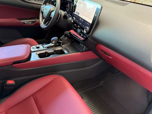 Certified 2025 Lexus NX 350 AWD w/ Accessory Package (A2) image 16