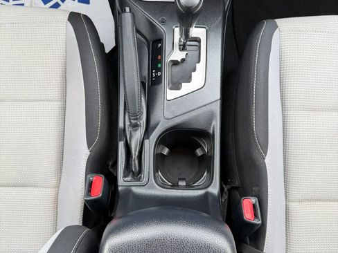 Used 2017 Toyota RAV4 XLE FWD image 14