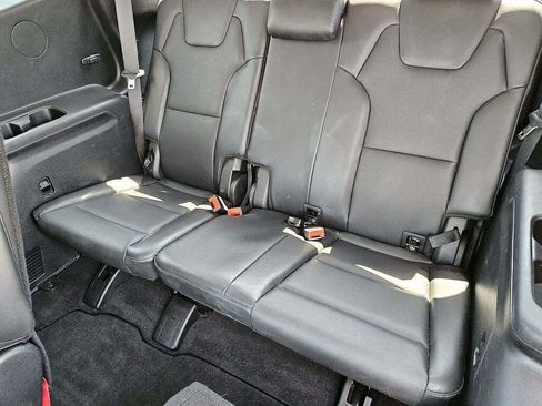 Used 2025 Kia Telluride S AWD/4WD image 24