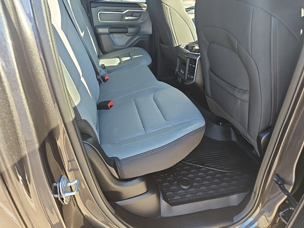 Used 2022 RAM 1500 Big Horn AWD/4WD image 22
