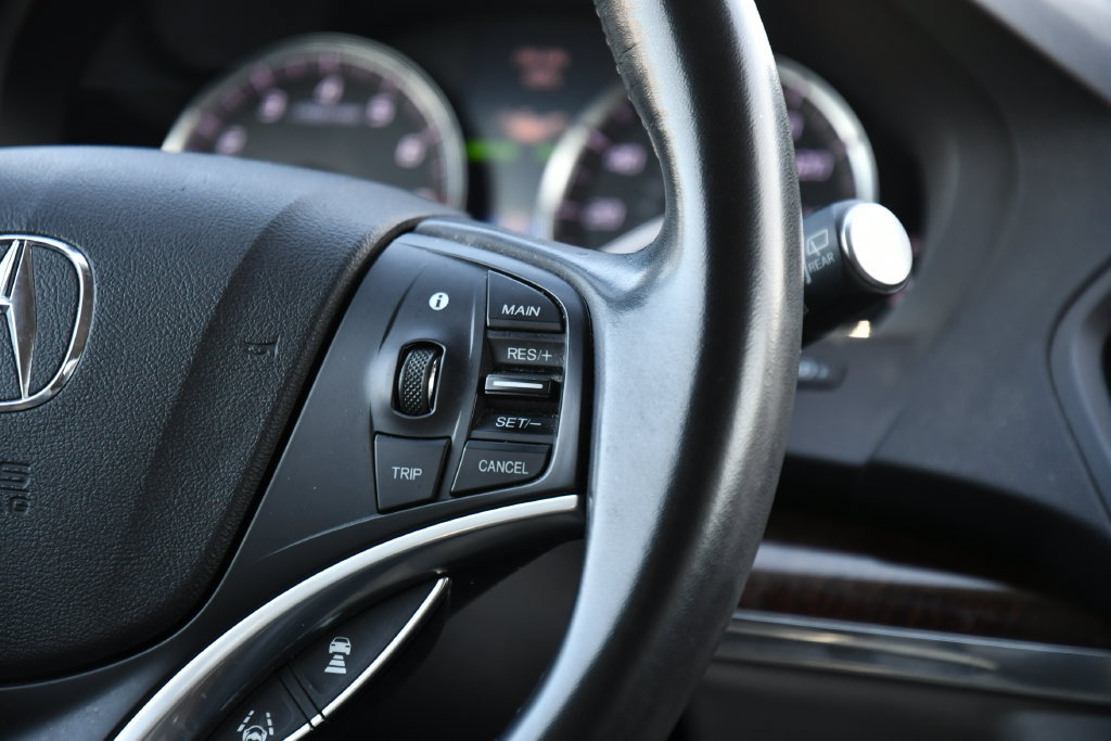 Used 2018 Acura MDX SH-AWD image 25