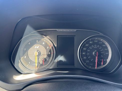 Used 2019 Hyundai Veloster N N w/ Performance Package image 18