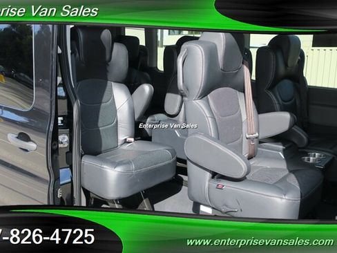 Used 2023 Ford Transit 350 XLT RWD image 19