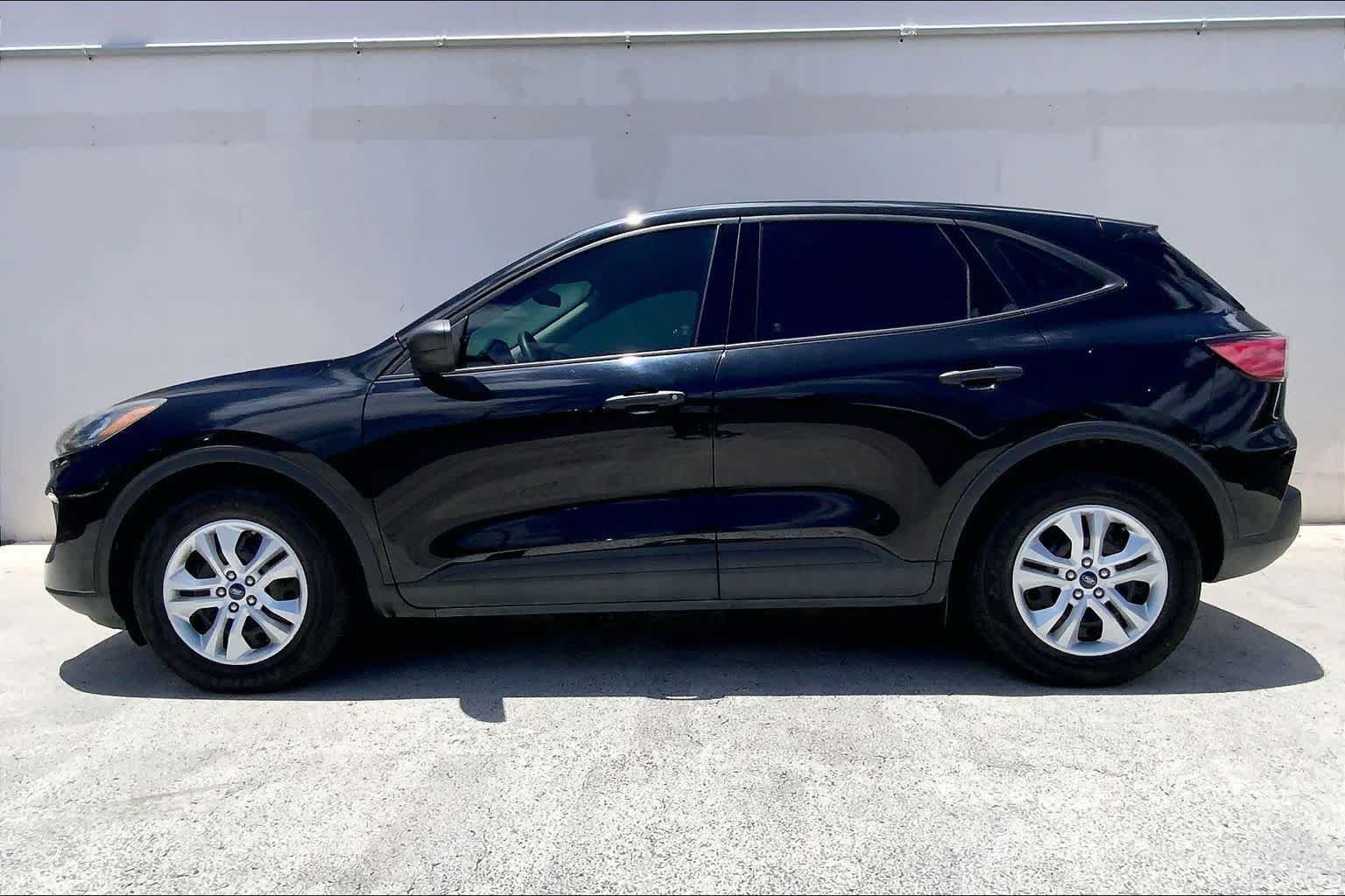 Used 2020 Ford Escape S FWD image 3