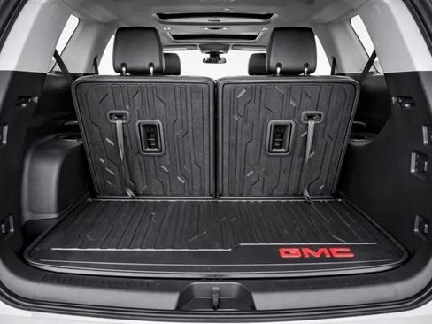 Used 2023 GMC Acadia AT4 w/ Technology Package AWD/4WD image 9
