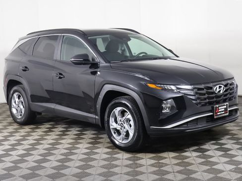 Used 2023 Hyundai Tucson SEL AWD/4WD image 2