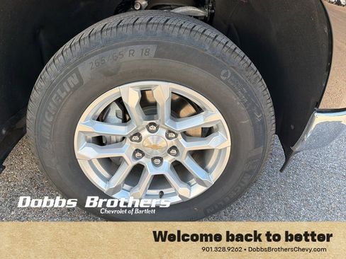 Used 2025 Chevrolet Silverado 1500 LT image 3