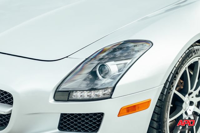 Used 2012 Mercedes-Benz SLS AMG Roadster image 45