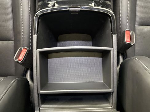 Used 2023 Kia Telluride S w/ S Sunroof Package FWD image 33