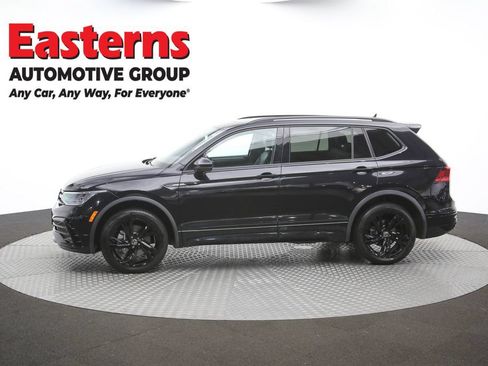 Used 2024 Volkswagen Tiguan SE R-Line AWD/4WD image 46