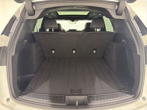 Certified 2025 Acura RDX SH-AWD image 25