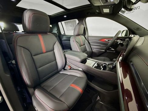 New 2026 Chevrolet Traverse RS image 33