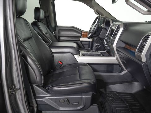 Used 2019 Ford F150 Lariat AWD/4WD image 9