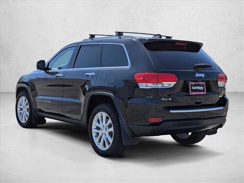 Used 2017 Jeep Grand Cherokee Limited w/ Luxury Group II image 8