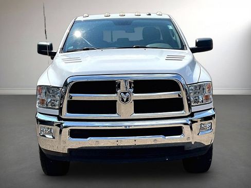 Used 2018 RAM 2500 SLT w/ Snow Chief Group AWD/4WD image 2