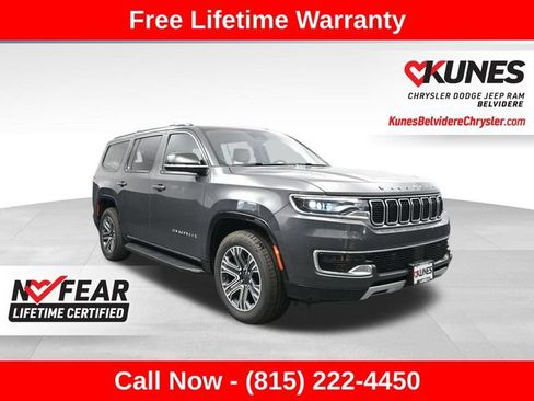 Used 2024 Jeep Wagoneer Series II AWD/4WD image 1