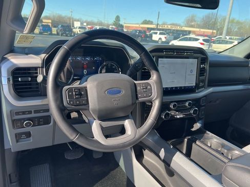 Used 2022 Ford F150 XLT w/ Equipment Group 302A High image 9