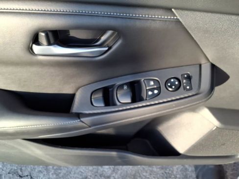 Used 2023 Nissan Sentra SV w/ All-Weather Package image 27