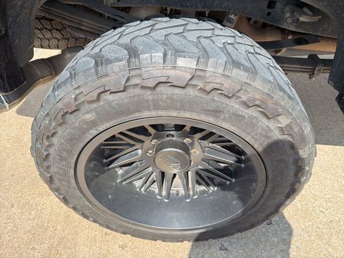 Used 2019 Ford F350 Platinum w/ Platinum Ultimate Package image 14