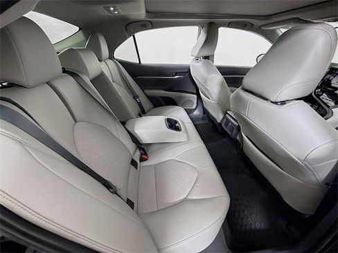 Certified 2022 Toyota Camry XSE image 28