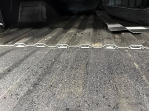 Used 2021 Chevrolet Silverado 1500 LT Trail Boss w/ Bed Protection Package image 44