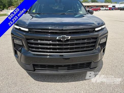 Used 2024 Chevrolet Traverse LT w/ Midnight/Sport Edition FWD image 9