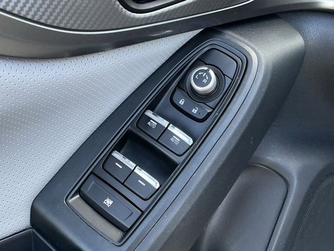 Used 2022 Subaru Crosstrek 2.5i Limited w/ Moonroof Package 2 image 20